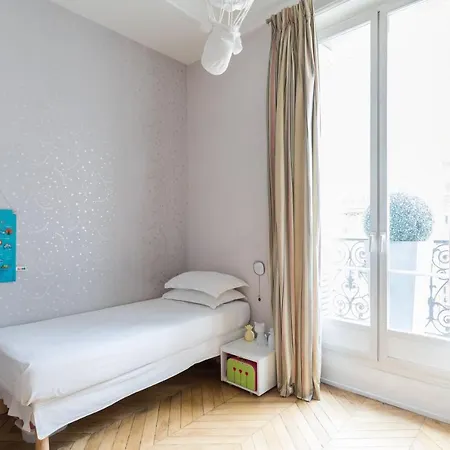 Appartement Rue Du General Foy Ii By Onefinestay Parijs